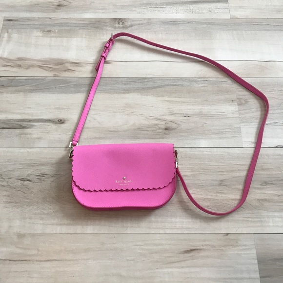 kate spade Handbags - Pink Kate Spade Crossbody